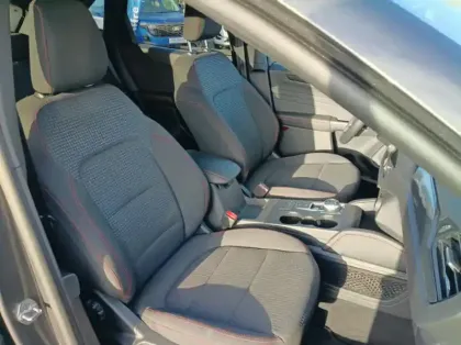 Photo 26 Ford Kuga 2.5 Duratec 190ch FHEV E85 ST-Line BVA