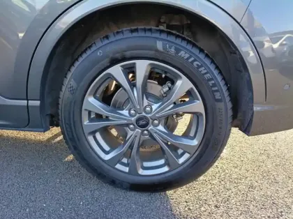 Photo 13 Ford Kuga 2.5 Duratec 190ch FHEV E85 ST-Line BVA