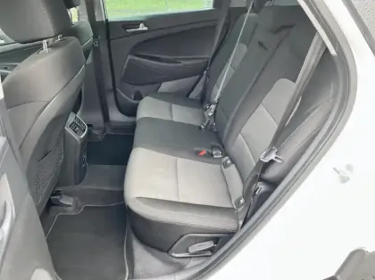 Photo 8 Hyundai Tucson 1.6 CRDI 115ch Business