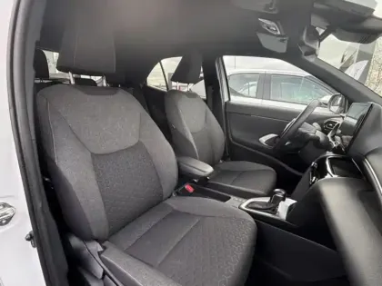 Photo 7 Toyota Yaris Hybride 1.5 HYBRID 116H DESIGN