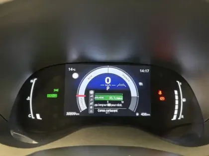 Photo 13 Toyota Yaris Hybride 1.5 HYBRID 130H DESIGN Cargo