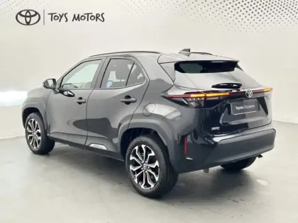 Photo 5 Toyota Yaris Hybride 1.5 HYBRID 130H DESIGN Cargo