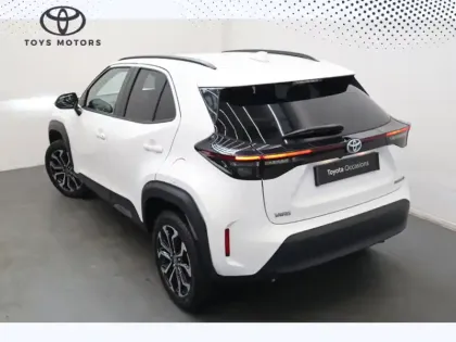 Photo 6 Toyota Yaris Hybride 116h 2WD Design MY22