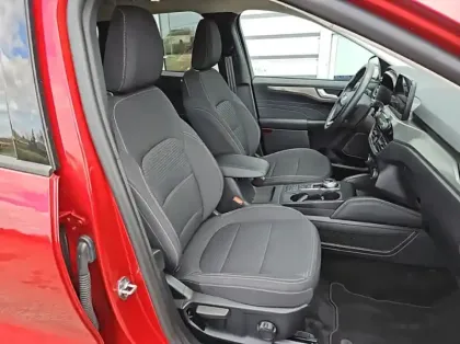 Photo 26 Ford Kuga 2.5 Duratec 190ch FHEV E85 Titanium BVA