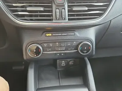 Photo 34 Ford Kuga Gén. III Ph1 Titanium 5