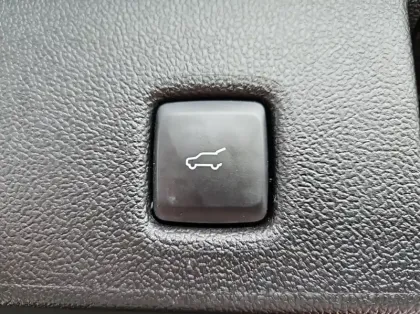 Photo 18 Ford Kuga 2.5 Duratec 190ch FHEV E85 Titanium BVA