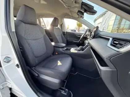 Photo 11 Toyota Rav4 Hybride 218h Dynamic