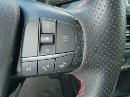 Photo 20 Ford Focus 1.0 Flexifuel 125ch mHEV ST-Line Business