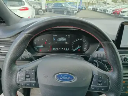 Photo 6 Ford Focus 1.0 Flexifuel 125ch mHEV ST-Line Business