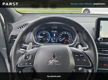 Photo 6 Mitsubishi Eclipse 2.4 MIVEC PHEV 188ch Business 4WD