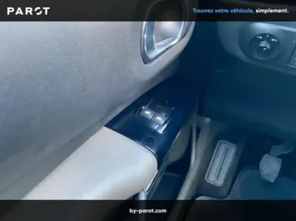 Photo 5 Citroën C4 PureTech 110ch S&S Feel E6.d-TEMP