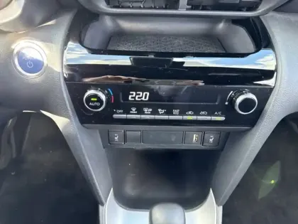 Photo 20 Toyota Yaris Hybride 116h Design