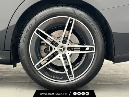 Photo 8 Mercedes Classe E Berline 220 d AMG Line