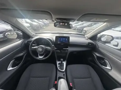 Photo 10 Toyota Yaris Hybride 116h Dynamic