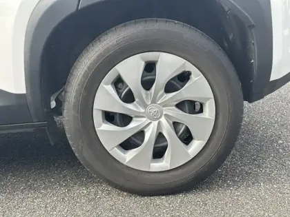 Photo 8 Toyota Yaris Hybride 116h Dynamic