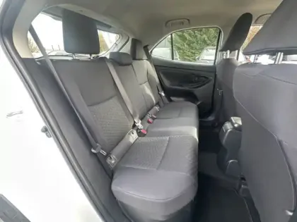 Photo 12 Toyota Yaris Hybride 116h Dynamic