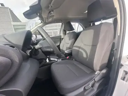 Photo 14 Toyota Yaris Hybride 116h Dynamic