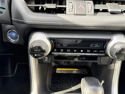 Photo 18 Toyota Rav4 Hybride 218h Dynamic