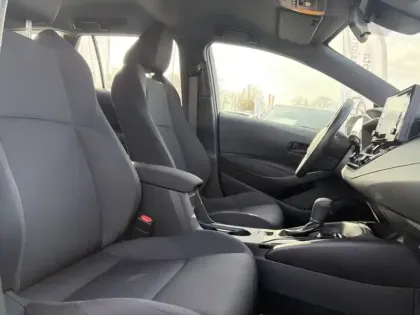 Photo 16 Toyota Corolla 122h Active