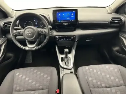 Photo 18 Toyota Yaris Hybride 116h Dynamic