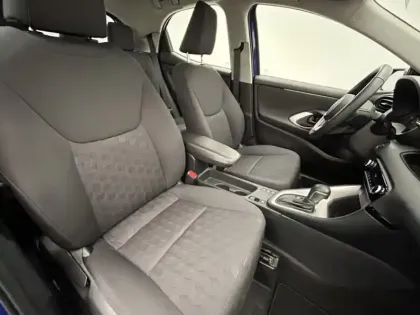 Photo 23 Toyota Yaris Hybride 116h Dynamic