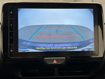 Photo 12 Toyota Yaris Hybride 116h Dynamic