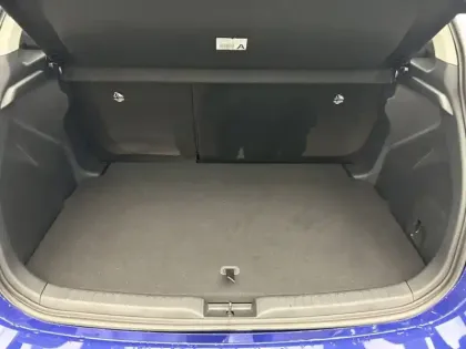 Photo 21 Toyota Yaris Hybride 116h Dynamic