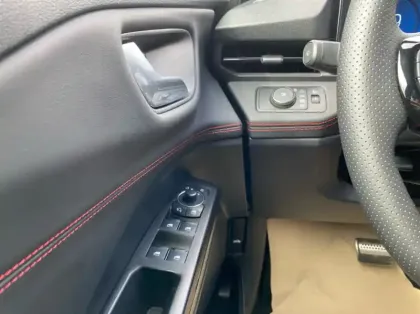 Photo 5 Ford Puma 1.0 EcoBoost Hybrid 125ch ST-Line S&S Powershift