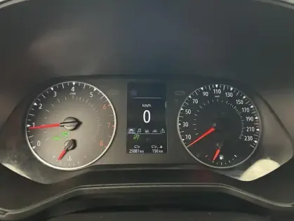 Photo 16 Renault Clio TCe 90 Equilibre 5p