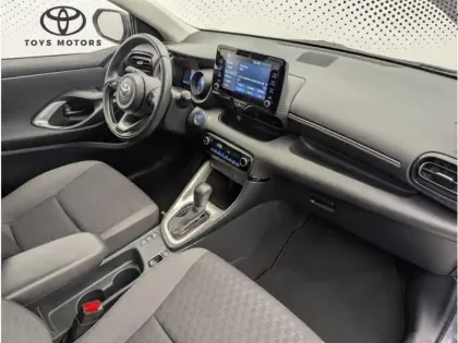 Photo 9 Toyota Yaris Hybride 116h Design Pack