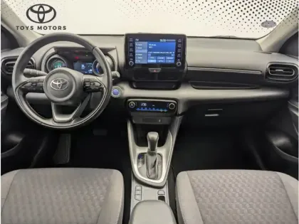 Photo 13 Toyota Yaris Hybride 116h Design Pack