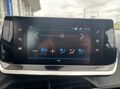 Photo 26 Peugeot 208 Gén. II Ph1 NG Style 5