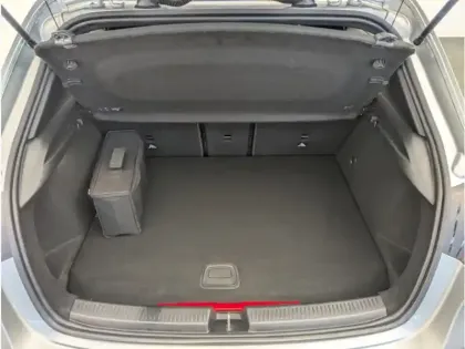 Photo 9 Mercedes Classe A 250 e AMG Line