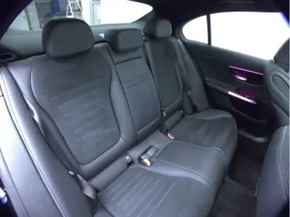 Photo 8 Mercedes Classe C Berline 220 d AMG Line