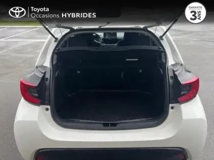 Photo 9 Toyota Yaris  116h Design 5p MY22