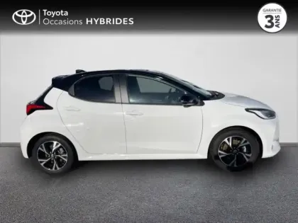 Photo 8 Toyota Yaris  116h Design 5p MC24