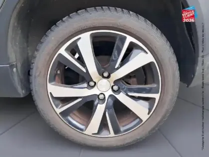 Photo 9 Peugeot 2008 Gén. I Ph2 GT Line 5