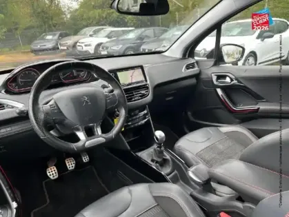 Photo 44 Peugeot 2008  1.5 BlueHDi 100ch E6.c GT Line