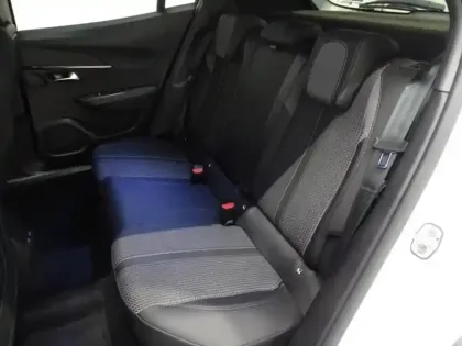 Photo 8 Peugeot 2008  1.2 PureTech 130ch S&S GT EAT8