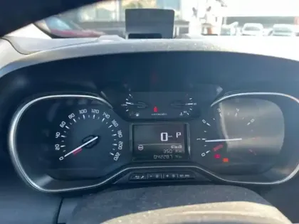 Photo 12 Citroën C3 Aircross  PureTech 110ch S&S Shine EAT6 E6.d-TEMP 114g