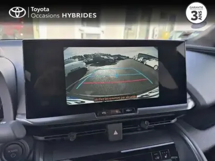 Photo 12 Toyota C-HR  1.8 Hybride 140ch Design NG23