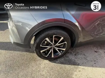 Photo 9 Toyota C-HR  1.8 Hybride 140ch Design NG23