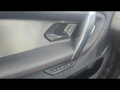 Photo 14 Land rover Discovery Sport  P300e R-Dynamic SE AWD BVA