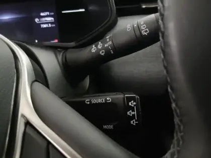 Photo 14 Renault Clio  1.5 Blue dCi 100ch Evolution - 24