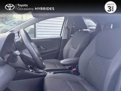 Photo 10 Toyota Yaris  116h Design 5p MY22