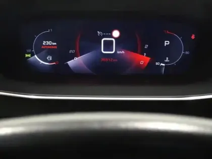 Photo 9 Peugeot 2008  1.2 PureTech 130ch S&S Roadtrip EAT8