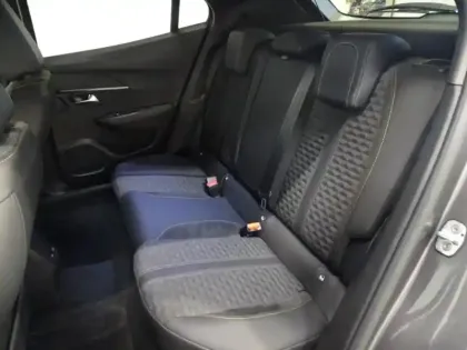 Photo 11 Peugeot 2008  1.2 PureTech 130ch S&S Roadtrip EAT8