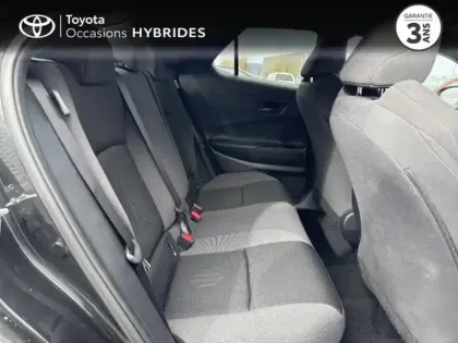 Photo 6 Toyota C-HR  1.8 Hybride 140ch Design