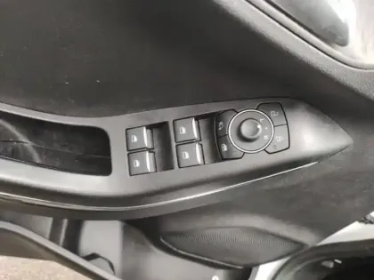 Photo 9 Ford Puma  1.0 Flexifuel 125ch S&S mHEV Titanium