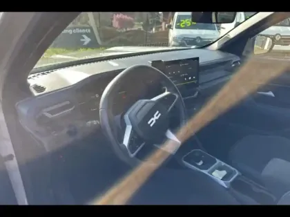 Photo 8 Dacia Duster Gén. III Ph1 Journey 5